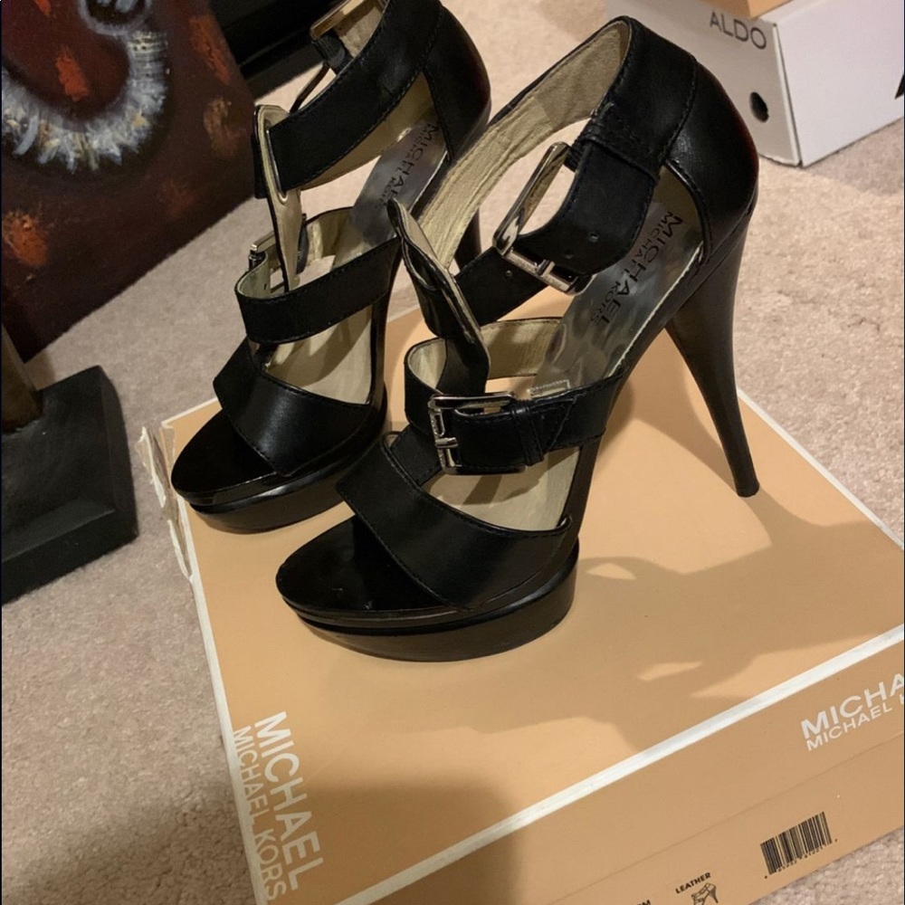 Womens heel